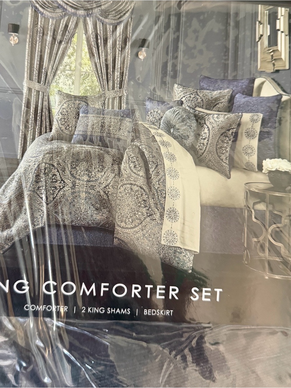 J Queen Luxury  Navy & Cream Medallion Comforter Set - King